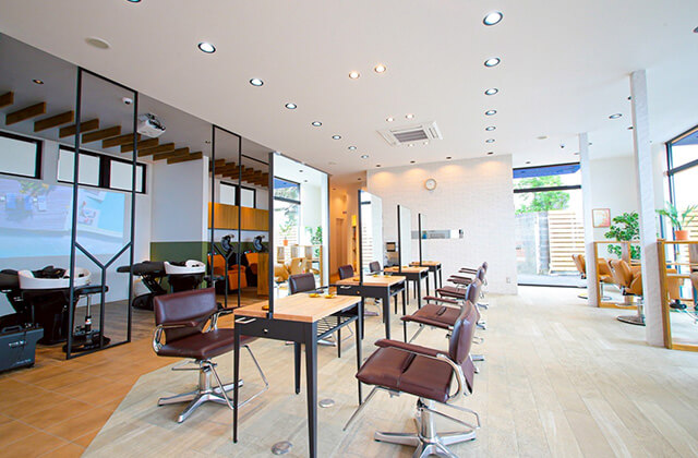 ヘアー・スパ・ビューティー エールフォルム藤枝店
